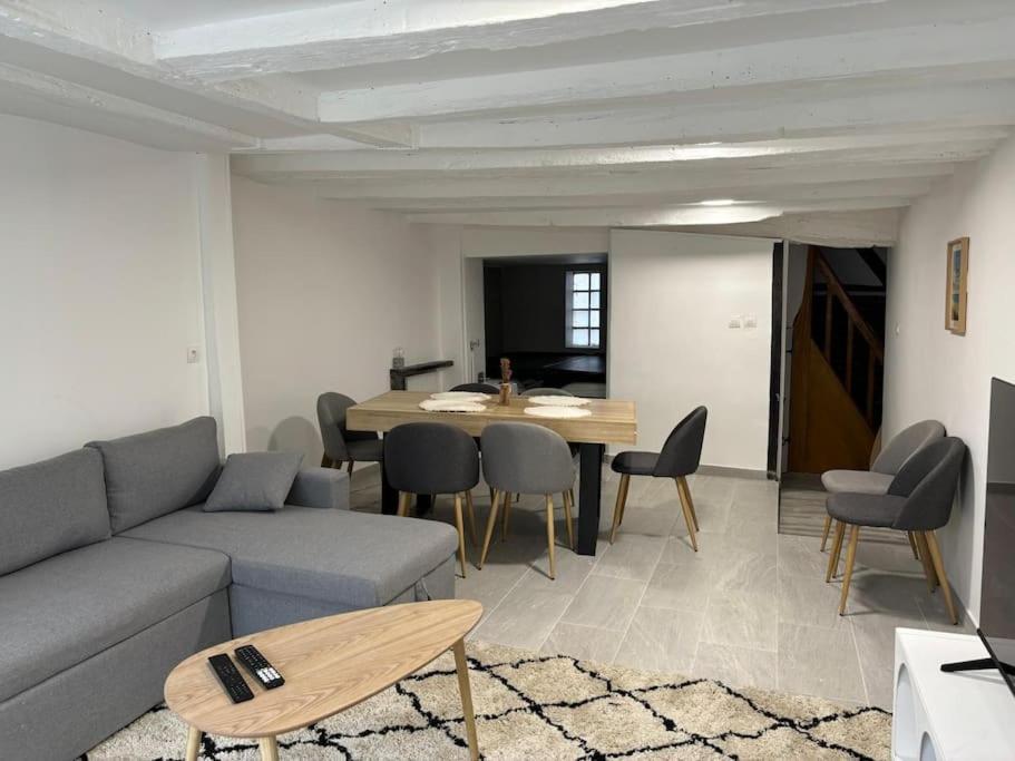 Maison Hyper Centre Jacuzzi Амбоаз Екстериор снимка